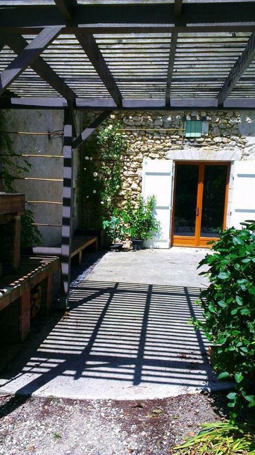 Bed and Breakfast Au garcin La Romieu Exterior foto