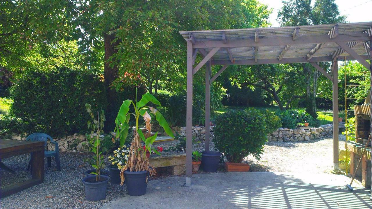 Bed and Breakfast Au garcin La Romieu Exterior foto