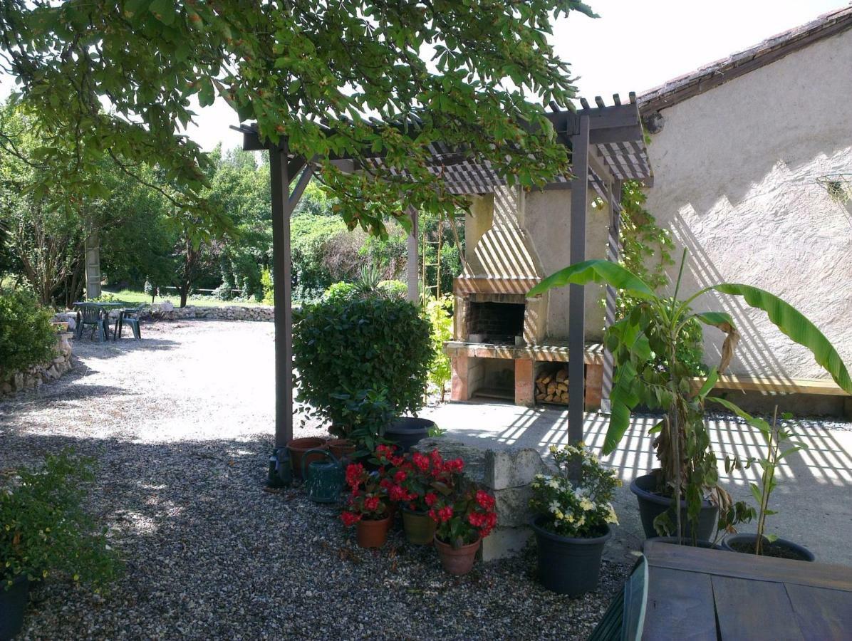 Bed and Breakfast Au garcin La Romieu Exterior foto