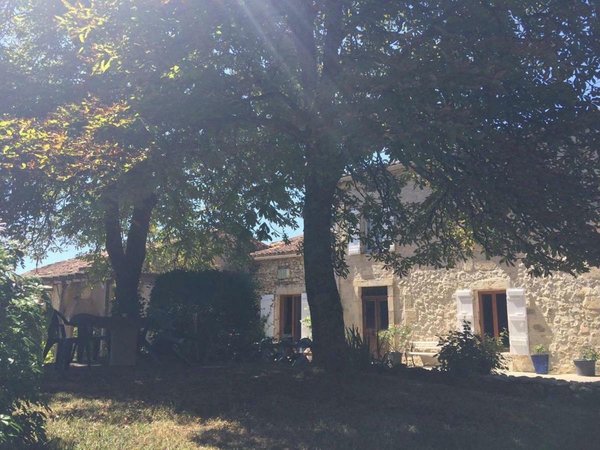 Bed and Breakfast Au garcin La Romieu Exterior foto